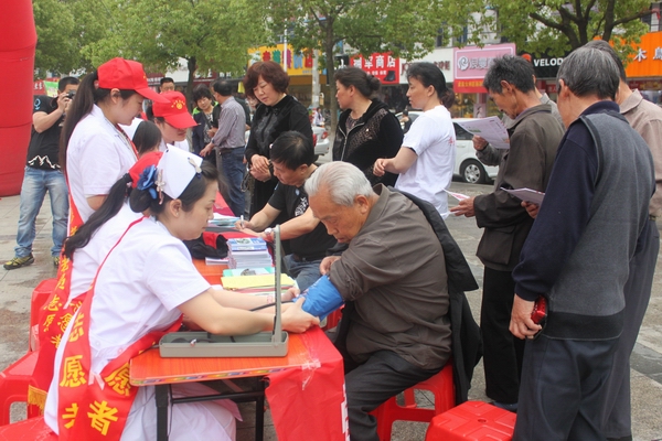 2015051117393370_ZwHnxbBM.jpg